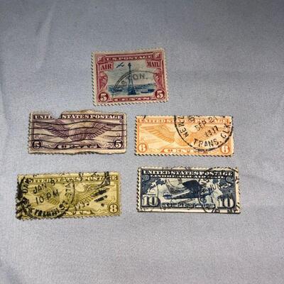 Lot 28 - 5 US Air Mail Stamps 1920s-1930s