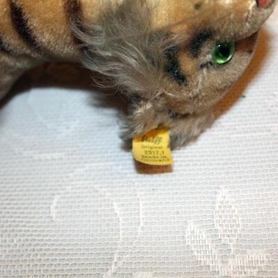 Vintage Steiff Tiger, original tags, 11" (#61)