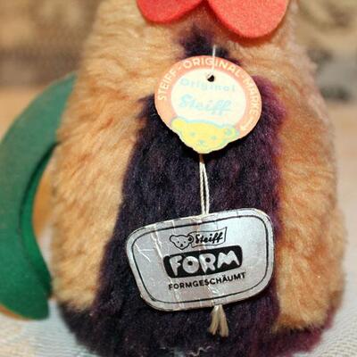 Vintage Steiff Rooster, original tags, 8" (#62)