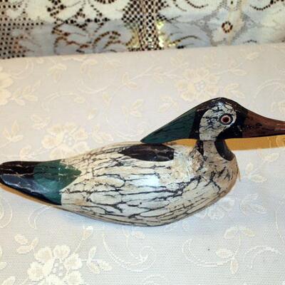 Vintage carved wood duck decoy (#66)
