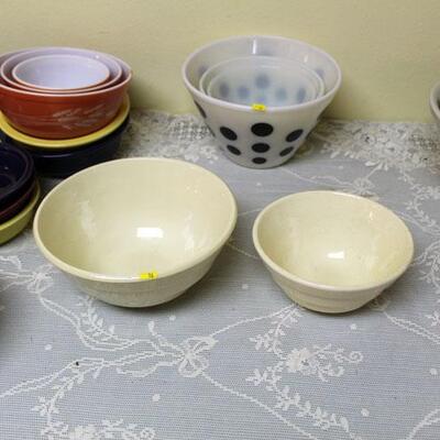 Set of 2 USA mixing bowls (#96)