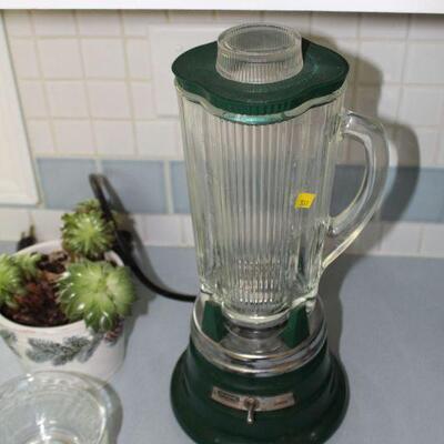 Vintage Waring blender (#103)