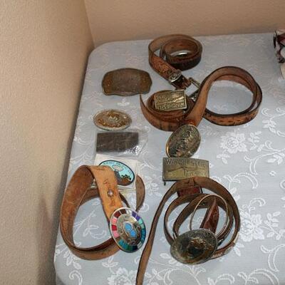 Lot of 10 western style belt buckles (#124)