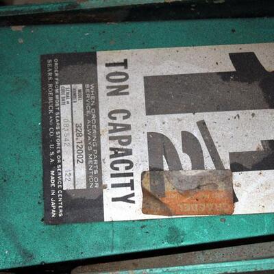 Sears 1 1/2 ton floor jack