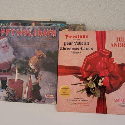 Lot 15: Assorted Vintage CHRISTMAS Vinyl Records 
