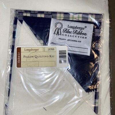 Lot 21- Longaberger Pillow Kit