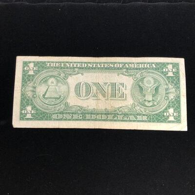 Lot 8 - 1935 E Blue Seal Silver Certificate