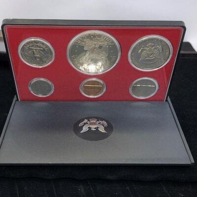 Lot 22 - 1973 S Coin Proof Set