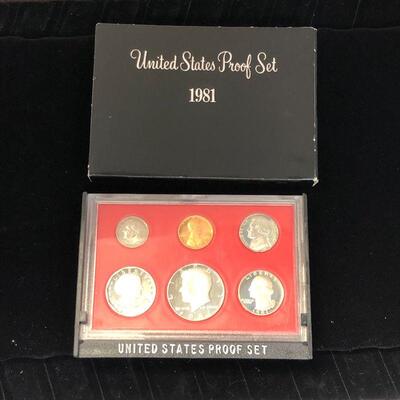 Lot 30 - 1981 S Coin Proof Set