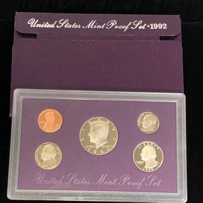 Lot 38 - 1992 S Coin Proof Set
