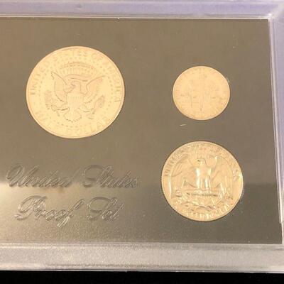 Lot 51 - 1972 S Coin Proof Set