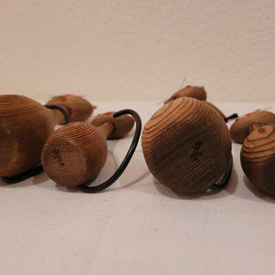 Lot 3: (4) Vintage Mid Century Wood Cat Family 