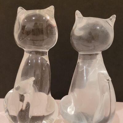 Lot 6: Vintage Omnibus Crystal Cats (2)