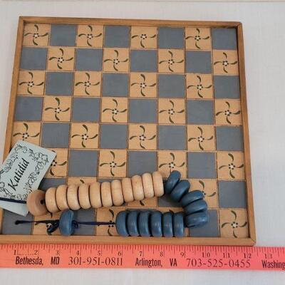 Lot 17: Handmade Katidid Board 