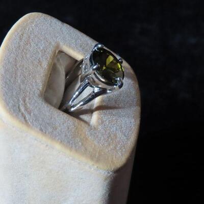 Green Stone Ring
