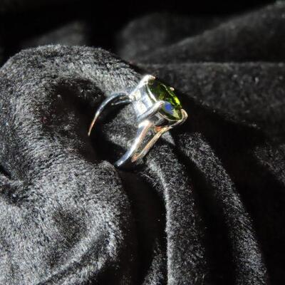 Green Stone Ring