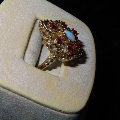 Pink and Opalescent Cluster Ring