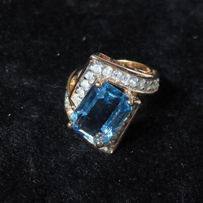 Aquamarine Cushion Ring