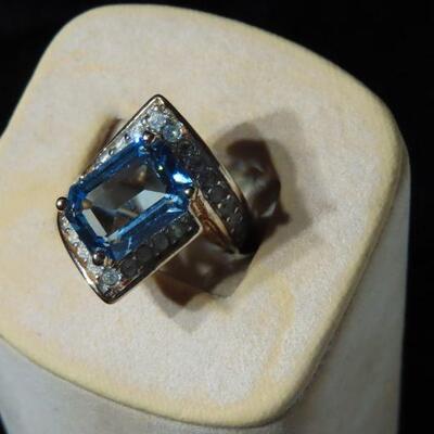 Aquamarine Cushion Ring