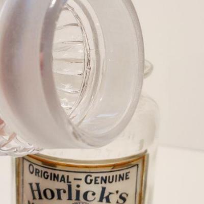 Lot 133: Horlicks 1920s Apothecary Malted Milk Glass