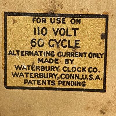 Lot 169: Vintage Advertising Waterbury Clock Co Tetley Tea Time Electric Clock