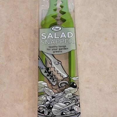 Lot 3: New FRED Pac-Man Hothands a d Alligator Salad Snapper