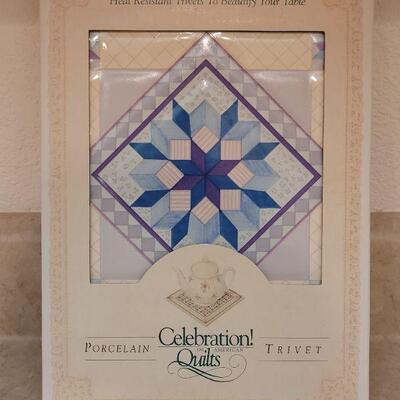 Lot 9: New Celebration Quilts Porcelain Trivet, Vintage Love Trivet & (3) Ceramic Quilt Hanging Deco