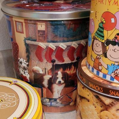 Lot 12: Vintage Metal Tin Lot