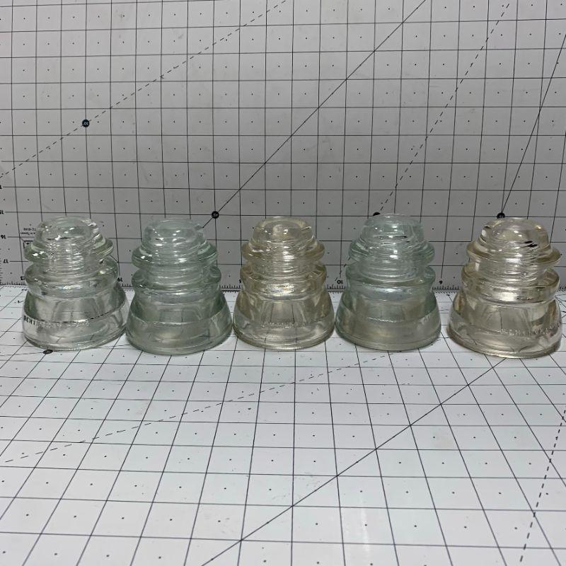 5 Vintage/Antique Insulators (Hemingray) | EstateSales.org