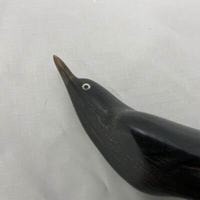 -31- VINTAGE | 1960s Carved Horn Bird | Crow Raven Starling 