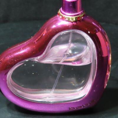 Woman's Perfume 