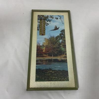 -82- VINTAGE | Unbranded Framed Wildlife Thermometer