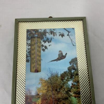 -82- VINTAGE | Unbranded Framed Wildlife Thermometer