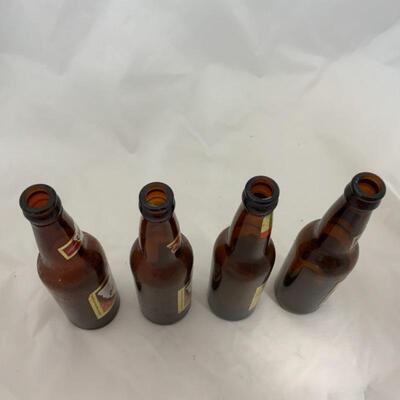 -94- VINTAGE | Four Beer Bottles | Chief Oshkosh | Peopleâ€™s