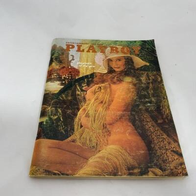-100- VINTAGE | 8 Playboys | 1972 | Reading Material!