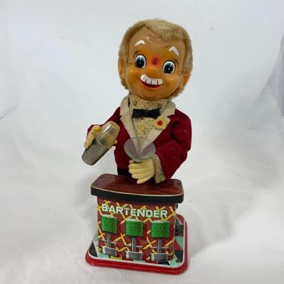 -108- VINTAGE | 1960s Bartender | Battery Operated