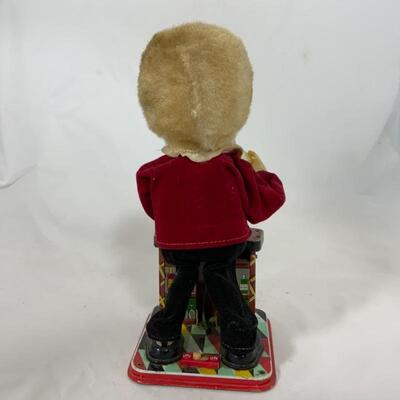 -108- VINTAGE | 1960s Bartender | Battery Operated