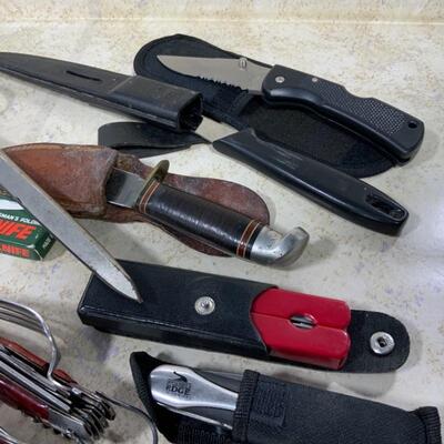 -128- 11 Sharp Tools | Pocket Knives | Scissors | Knives