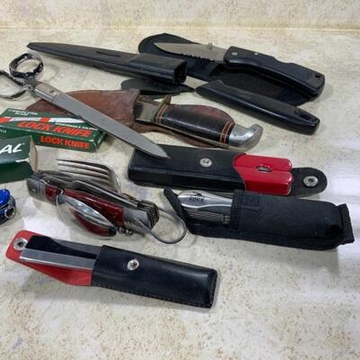 -128- 11 Sharp Tools | Pocket Knives | Scissors | Knives