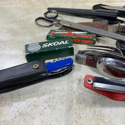 -128- 11 Sharp Tools | Pocket Knives | Scissors | Knives