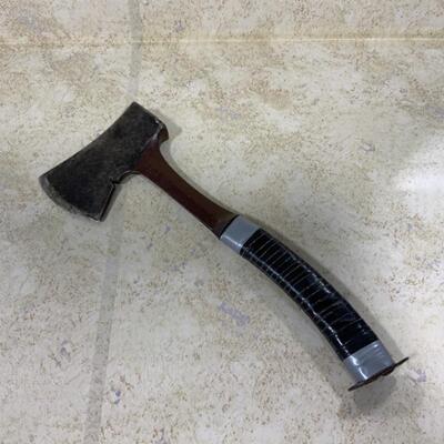 -129- VINTAGE | 4 Estwing Axes | Hatchet