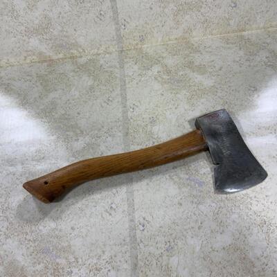 -130- VINTAGE | Kelly Hickory Handle Axe