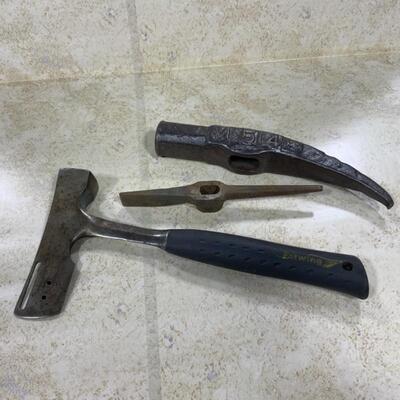 -131- Pick-Axe Heads | Estwing 
