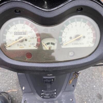 231 2013 Tao tao Moped 
