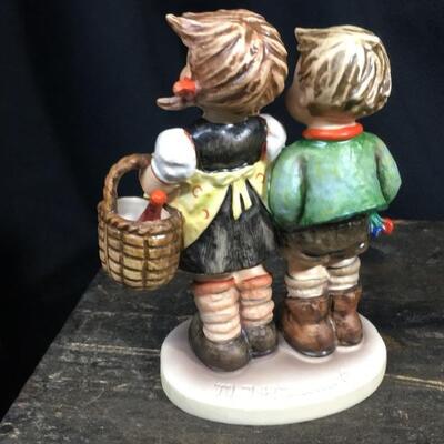 Lot 6: Hummel #198/1 & #49/0