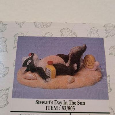 Lot 4: (3) Assorted Vintage New Stock CHARMING TAILS Collectibles 