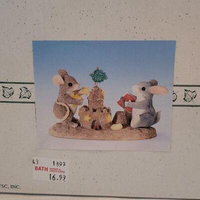 Lot 6: (2) Vintage New Stock CHARMING TAILS Collectibles 