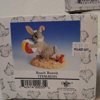 Lot 8: (3) Vintage New Stock CHARMING TAILS Collectibles 