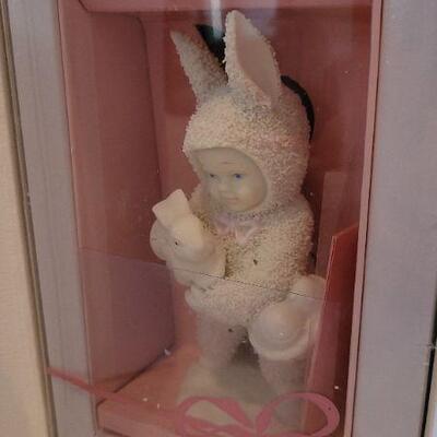 Lot 16: Vintage New Stock Dept. 56 Collectibles 
