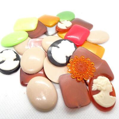 Vintage Plastic & Celluloid Jewelry Cabochons, 1950's Jewelry Supplies, Cameos 